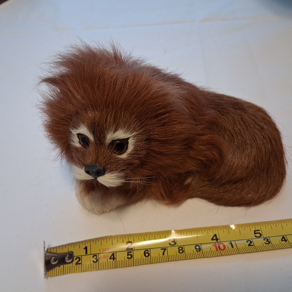 Vintage Antique Lion Possibly Real Fur Glass Eyes